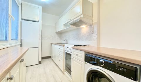 Mieten 2-Zimmer-Wohnung, 2-Zimmer-Wohnung, Pekníkova, Bratislava - Dúb
