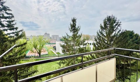 Kaufen 3-Zimmer-Wohnung, 3-Zimmer-Wohnung, Ostredkova, Bratislava - Ru