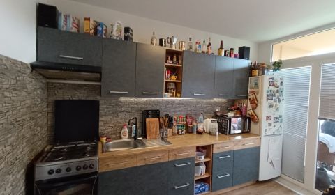 Kaufen 3-Zimmer-Wohnung, 3-Zimmer-Wohnung, Prievidza, Slowakei
