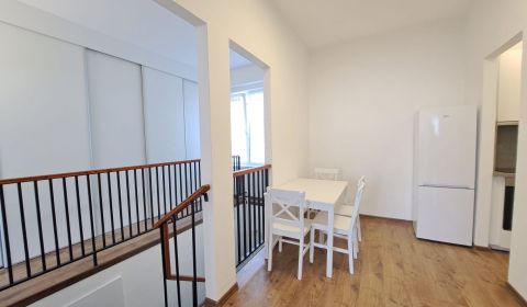 Mieten 3-Zimmer-Wohnung, 3-Zimmer-Wohnung, Námestie sv. Egídia, Poprad