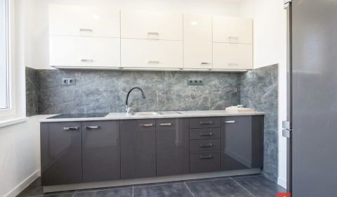 Mieten 3-Zimmer-Wohnung, Humenné, Slowakei