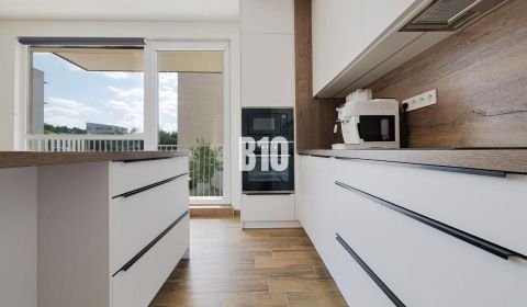 Kaufen 3-Zimmer-Wohnung, 3-Zimmer-Wohnung, Nitra, Slowakei