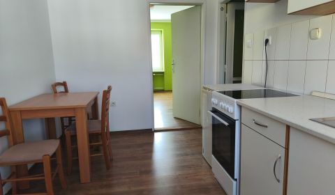 Mieten 2-Zimmer-Wohnung, 2-Zimmer-Wohnung, Štúrovo námestie, Martin, S