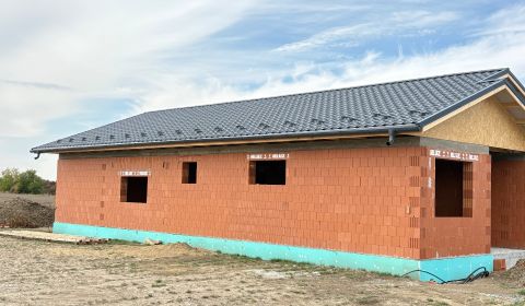 Kaufen Einfamilienhaus, Einfamilienhaus, Michalovce, Slowakei