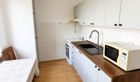Mieten 3-Zimmer-Wohnung, 3-Zimmer-Wohnung, Poludníková, Bratislava - R