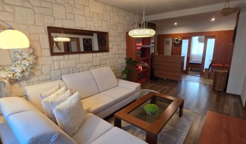 Kaufen 3-Zimmer-Wohnung, 3-Zimmer-Wohnung, M.R. Štefánika, Žiar nad Hr