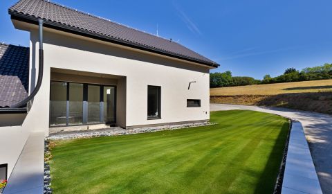 Kaufen Einfamilienhaus, Einfamilienhaus, Borovianska cesta, Zvolen, Sl