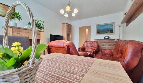 Kaufen 3-Zimmer-Wohnung, 3-Zimmer-Wohnung, Karpatská, Banská Bystrica,