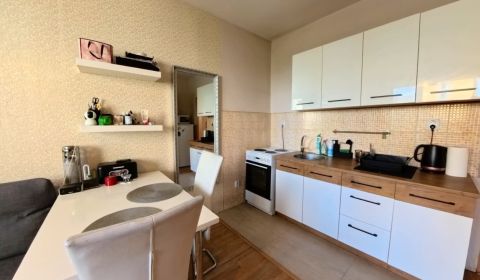 Kaufen Garconniere, Garconniere, Baničova, Nitra, Slowakei