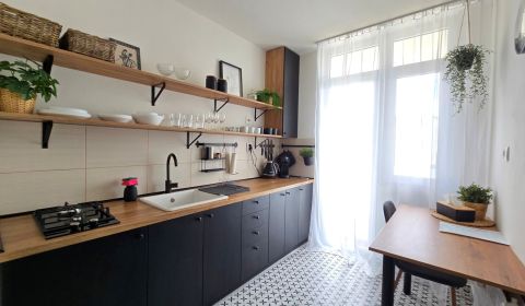 Mieten 3-Zimmer-Wohnung, 3-Zimmer-Wohnung, Kráľovohoľská, Banská Bystr