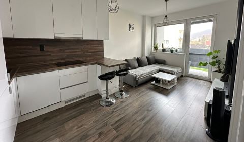 Mieten 3-Zimmer-Wohnung, 3-Zimmer-Wohnung, Medňanského, Martin, Slowak