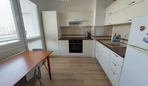 Mieten 1-Zimmer-Wohnung, 1-Zimmer-Wohnung, Sitnianska, Banská Bystrica