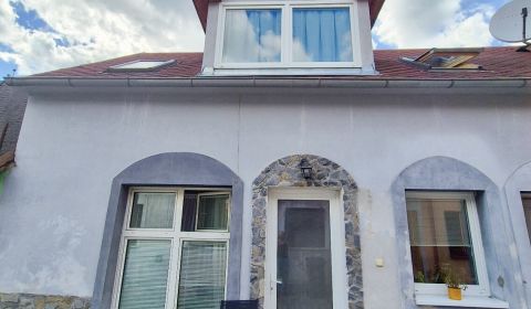 Mieten 2-Zimmer-Wohnung, 2-Zimmer-Wohnung, Bratislava - Rača, Slowakei