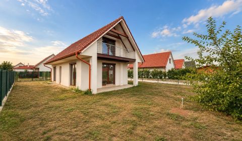 Kaufen Einfamilienhaus, Einfamilienhaus, Senec, Slowakei