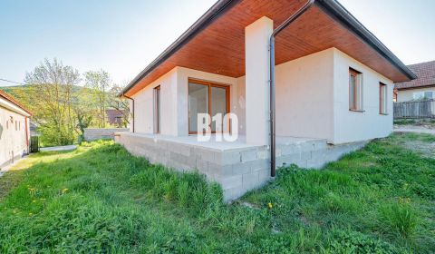 Kaufen Einfamilienhaus, Einfamilienhaus, Nitra, Slowakei