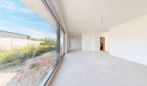 Kaufen Einfamilienhaus, Einfamilienhaus, Karasova, Senec, Slowakei