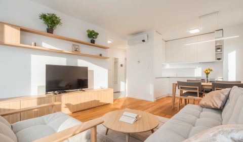 Kaufen 2-Zimmer-Wohnung, 2-Zimmer-Wohnung, Banskobystrická, Bratislava