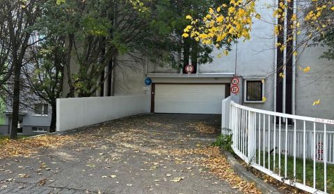 Kaufen Garage, Garage, Medveďovej, Bratislava - Petržalka, Slowakei