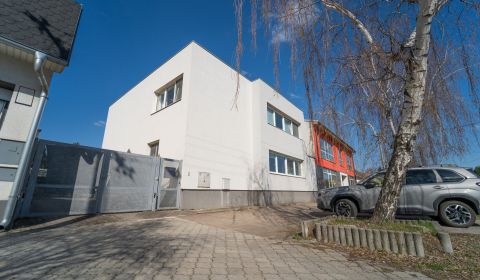 Kaufen Einfamilienhaus, Einfamilienhaus, Bratislavská, Pezinok, Slowak