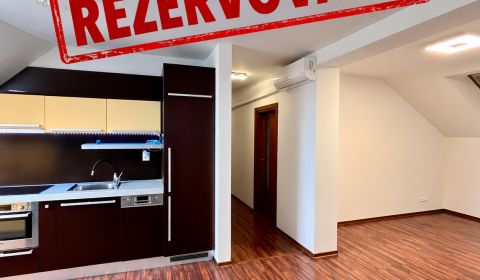 Kaufen 3-Zimmer-Wohnung, 3-Zimmer-Wohnung, Kollárova, Banská Bystrica,