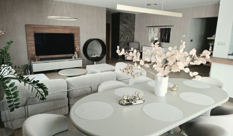Kaufen 4-Zimmer-Wohnung, 4-Zimmer-Wohnung, Antolská, Bratislava - Petr