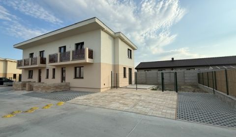 Kaufen Einfamilienhaus, Einfamilienhaus, Platanová, Senec, Slowakei