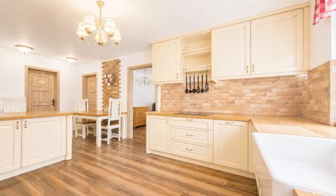 Kaufen 4-Zimmer-Wohnung, 4-Zimmer-Wohnung, Mliečňanská, Dunajská Stred