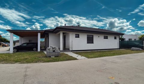 Kaufen Einfamilienhaus, Einfamilienhaus, Nezábudková, Senec, Slowakei