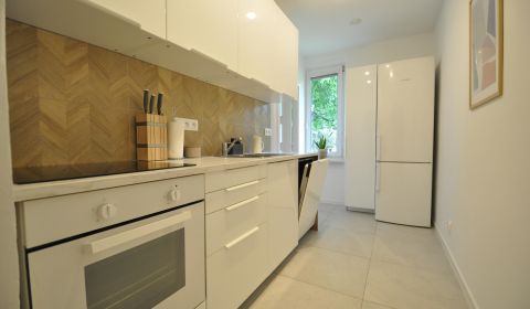 Kaufen 2-Zimmer-Wohnung, 2-Zimmer-Wohnung, Odborárska, Bratislava - No