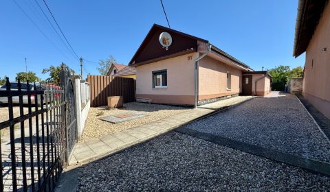 Kaufen Einfamilienhaus, Einfamilienhaus, Cintorínska, Nové Zámky, Slow