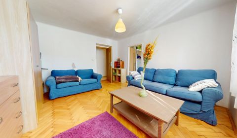 Kaufen 2-Zimmer-Wohnung, 2-Zimmer-Wohnung, Budovateľská, Komárno, Slow