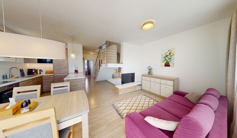 Kaufen 4-Zimmer-Wohnung, 4-Zimmer-Wohnung, Cementárenská, Malacky, Slo