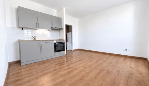 Kaufen Garconniere, Garconniere, Znievska, Bratislava - Petržalka, Slo