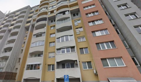 Kaufen 3-Zimmer-Wohnung, 3-Zimmer-Wohnung, Pribišova, Bratislava - Kar