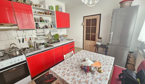 Kaufen 3-Zimmer-Wohnung, 3-Zimmer-Wohnung, Škultétyho, Nitra, Slowakei