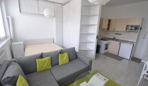 Kaufen 1-Zimmer-Wohnung, 1-Zimmer-Wohnung, Novinárska, Bratislava - No