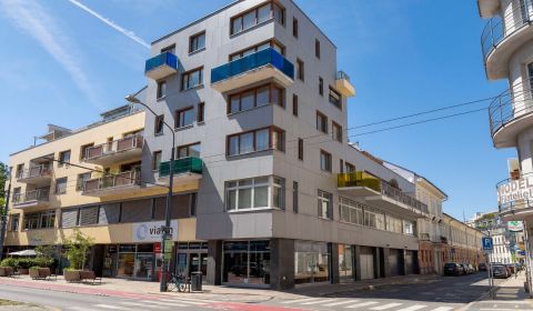 Mieten 1-Zimmer-Wohnung, 1-Zimmer-Wohnung, Dunajská, Bratislava - Star