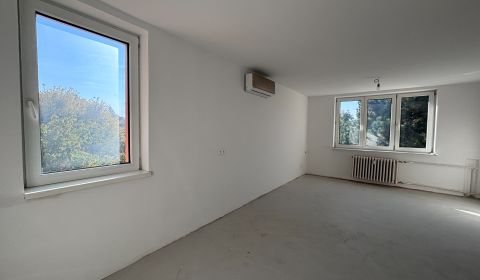 Kaufen 3-Zimmer-Wohnung, 3-Zimmer-Wohnung, Lipová, Piešťany, Slowakei