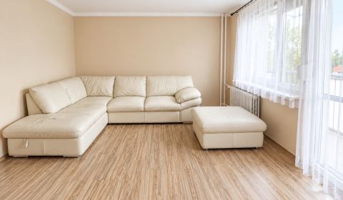 Kaufen 3-Zimmer-Wohnung, 3-Zimmer-Wohnung, Komenského, Piešťany, Slowa