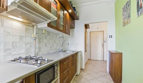 Kaufen 2-Zimmer-Wohnung, 2-Zimmer-Wohnung, Rovníková, Bratislava - Ruž