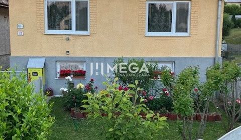 Kaufen Einfamilienhaus, Einfamilienhaus, Jesenského, Snina, Slowakei