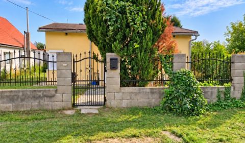 Kaufen Einfamilienhaus, Einfamilienhaus, Komárno, Slowakei