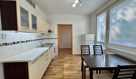 Kaufen 3-Zimmer-Wohnung, 3-Zimmer-Wohnung, Partizánska, Nitra, Slowake