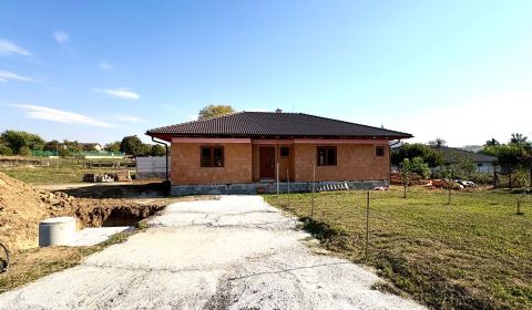 Kaufen Einfamilienhaus, Einfamilienhaus, Nitra, Slowakei