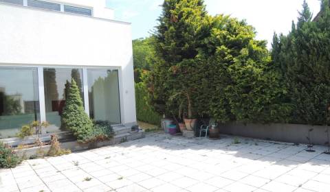 4-Zimmer-Wohnung, Belianska, zu vermieten, Bratislava - Nové Mesto, Sl