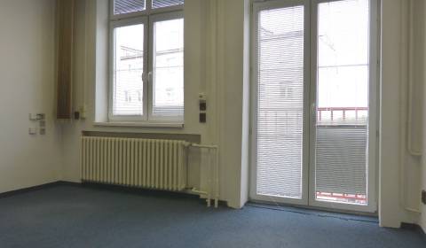 Büros, Grösslingova, zu vermieten, Bratislava - Staré Mesto, Slowakei