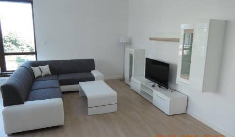2-Zimmer-Wohnung, Hriňovská, zu vermieten, Bratislava - Staré Mesto, S