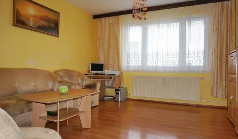 3 Zimmer Wohnung, Hemerkova, zu verkaufen, Košice - Sídlisko KVP, Slow