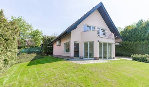 Mieten Einfamilienhaus, Einfamilienhaus, Strmý vŕšok, Bratislava - Záh