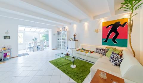 Mieten 2-Zimmer-Wohnung, 2-Zimmer-Wohnung, Mudroňova, Bratislava - Sta